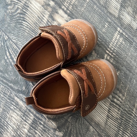 Stride Rite boy shoes Hampton size 5 baby boy brown color gently used - Picture 7 of 8